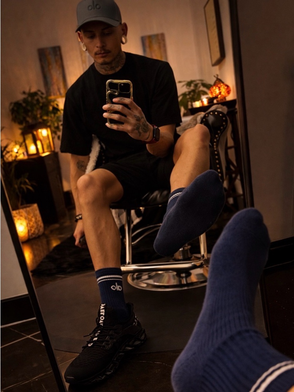 ALO Yoga Men's Athletic Crew Socks in Navy with White Stripes